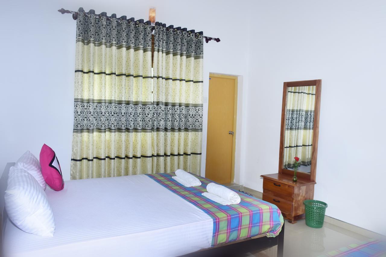 Hotel Nimjaya อุดาวาลาเว ภายนอก รูปภาพ